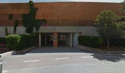 Dirección, horario, teléfono y opiniones de Neteges Bouch,Sl en Sant Cugat del Vallés