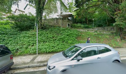 Dirección, horario, teléfono y opiniones de Txukuna en Donostia - San Sebastián